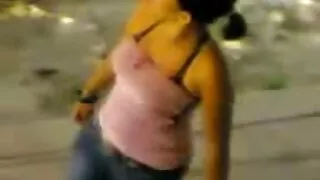 බ්රි ක්ලයින් ඇඩම්ස් සමග