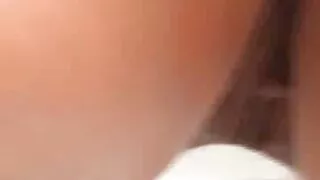 Maddison Haze ලිංගික සෙල්ලම් බඩු ඇත.