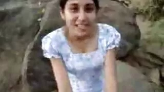 ලේකා මයිට්නෝ පස්ස ලේකම්ට කෙල ගැහුවා.