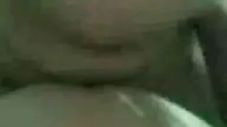 මෙම busty බබා ඔහු සමඟ ලිංගික ඇති අසල්වැසියා වෙත ළඟා.